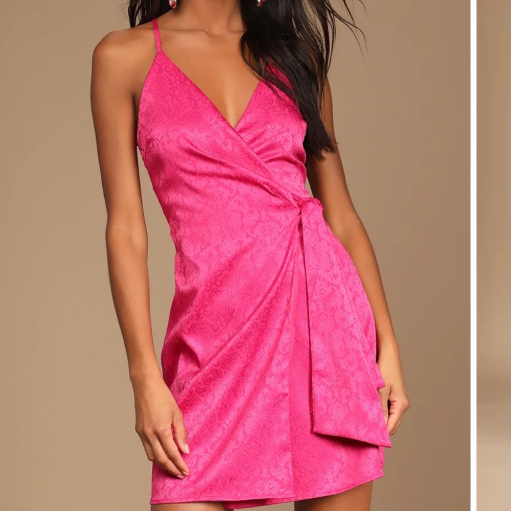 Beautiful Lulus wrap dress
